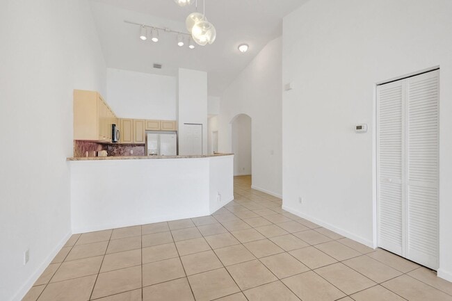 Building Photo - 9820 Galleon Dr