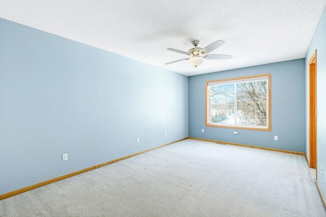 Building Photo - 10514 8th Ave N