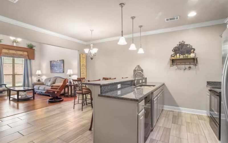 Building Photo - 14239 Woodchase Ct