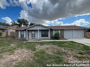 Primary Photo - 7102 Glen Point Dr