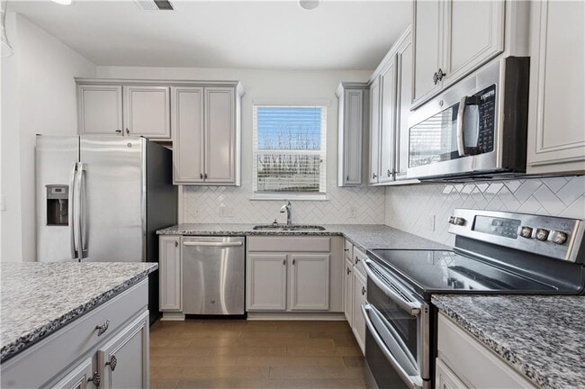 Building Photo - 2384 Belmont Pl