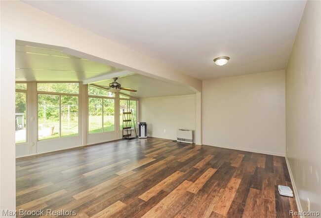 Building Photo - 50191 Cedargrove Rd