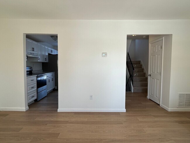 Building Photo - 216 Whitherspoon Ln