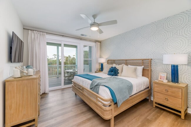 Building Photo - Outer Banks 3 Bedroom Year Round Rental-Available 9/1