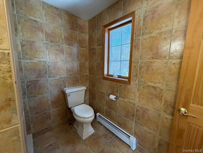 Building Photo - 88 Pierce Cir