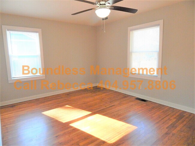 Building Photo - 2956 Akron St