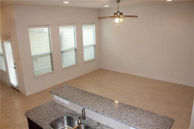 Building Photo - 8619 Naomi St