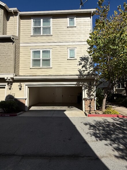 Building Photo - 18536 Poppy Jasper Ln