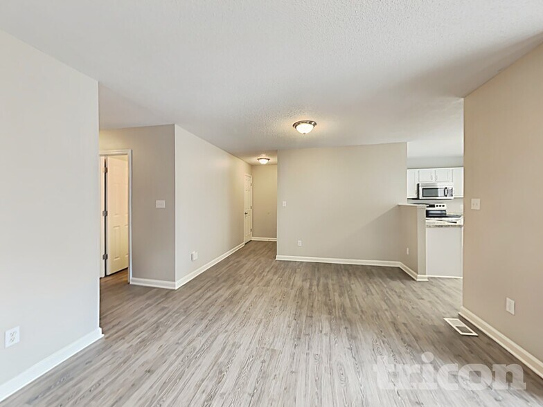 Building Photo - 1031 Castle Rock Ct