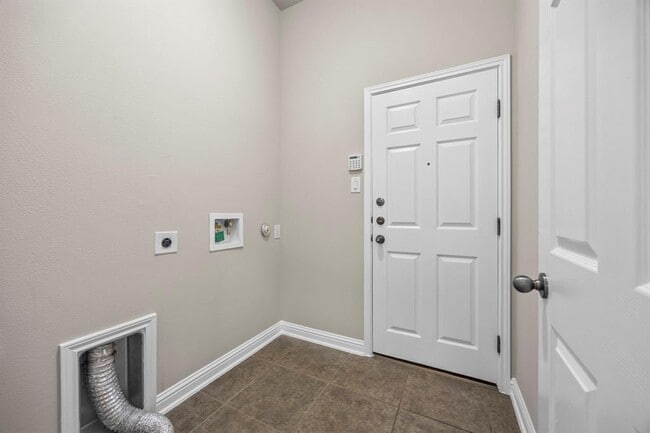 Building Photo - 3610 Penelope Way
