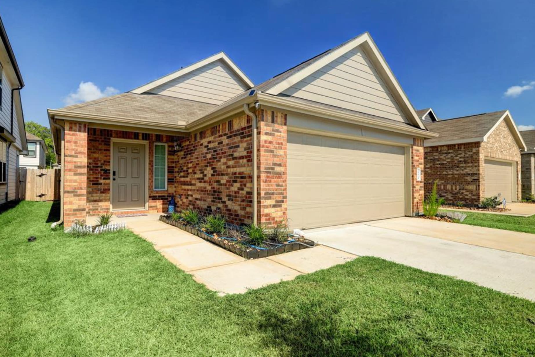 Building Photo - 25514 Woodmere Spur Ln