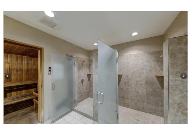 Building Photo - 270 E Flamingo Rd