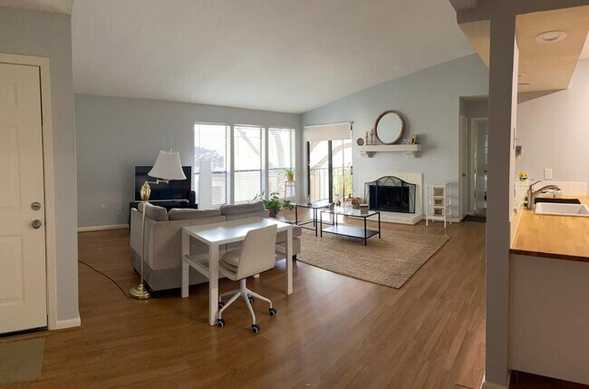 Primary Photo - 8100 Cambridge St