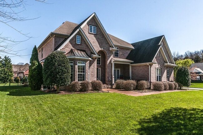 Primary Photo - 337 Shadow Creek Dr