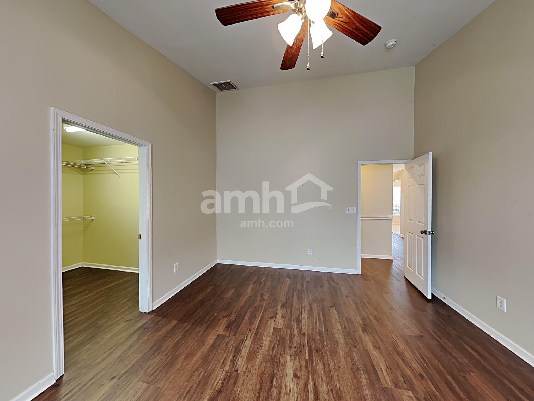 Building Photo - 3319 Covelo Ct