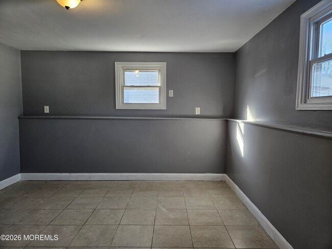 Building Photo - 118 Walnut Dr