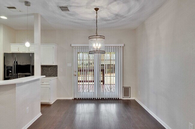 Building Photo - 1706 Pheasant Roost