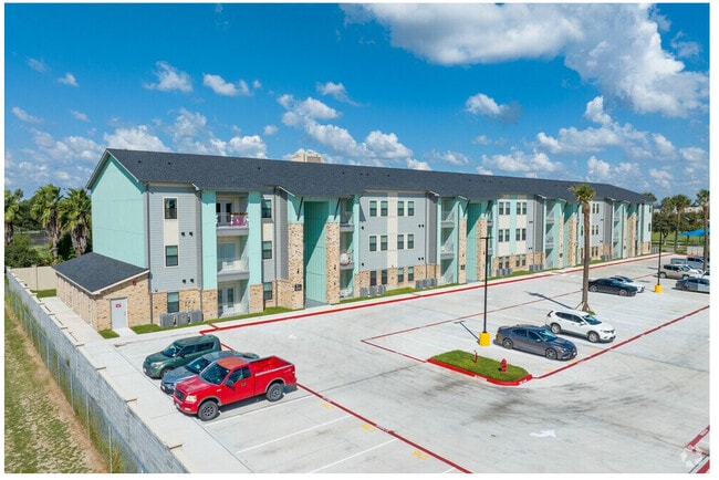 Building Photo - Dallas Apartments