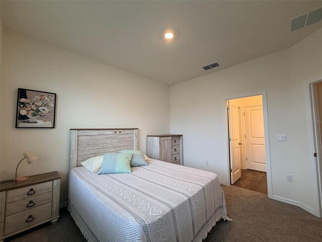 Building Photo - 3321 Arch Ave