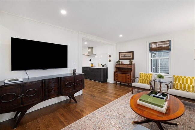 Building Photo - 23 Mt Vernon St