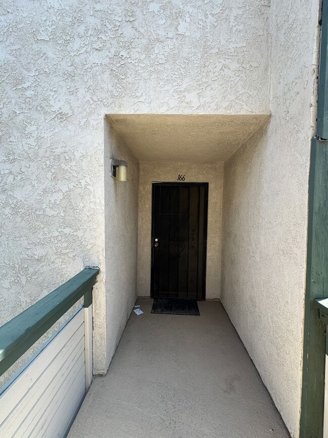 Building Photo - 2255 Cahuilla St