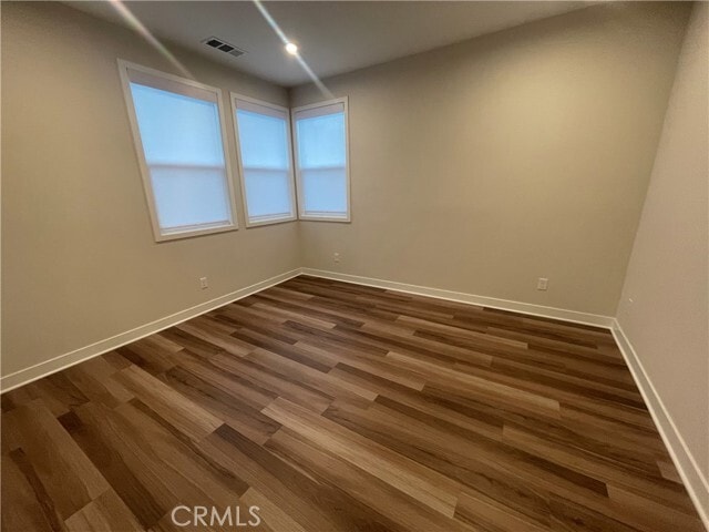 Building Photo - 1103 W Cara Dr
