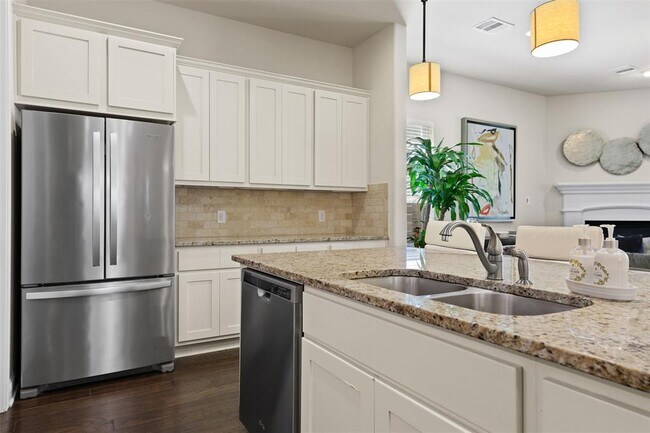 Building Photo - 10915 Hidden Caves Way