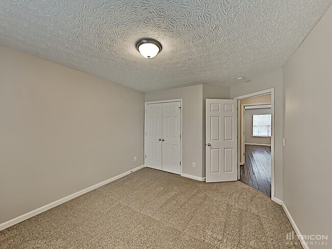 Building Photo - 1412 Angel Ct