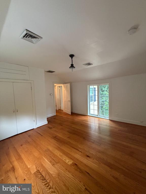 Building Photo - 33709 Clifton Farm Ln
