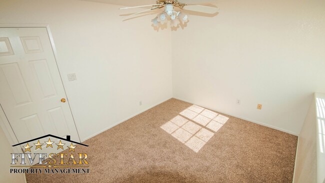 Building Photo - House for Rent on 4938 Shorebird Drive