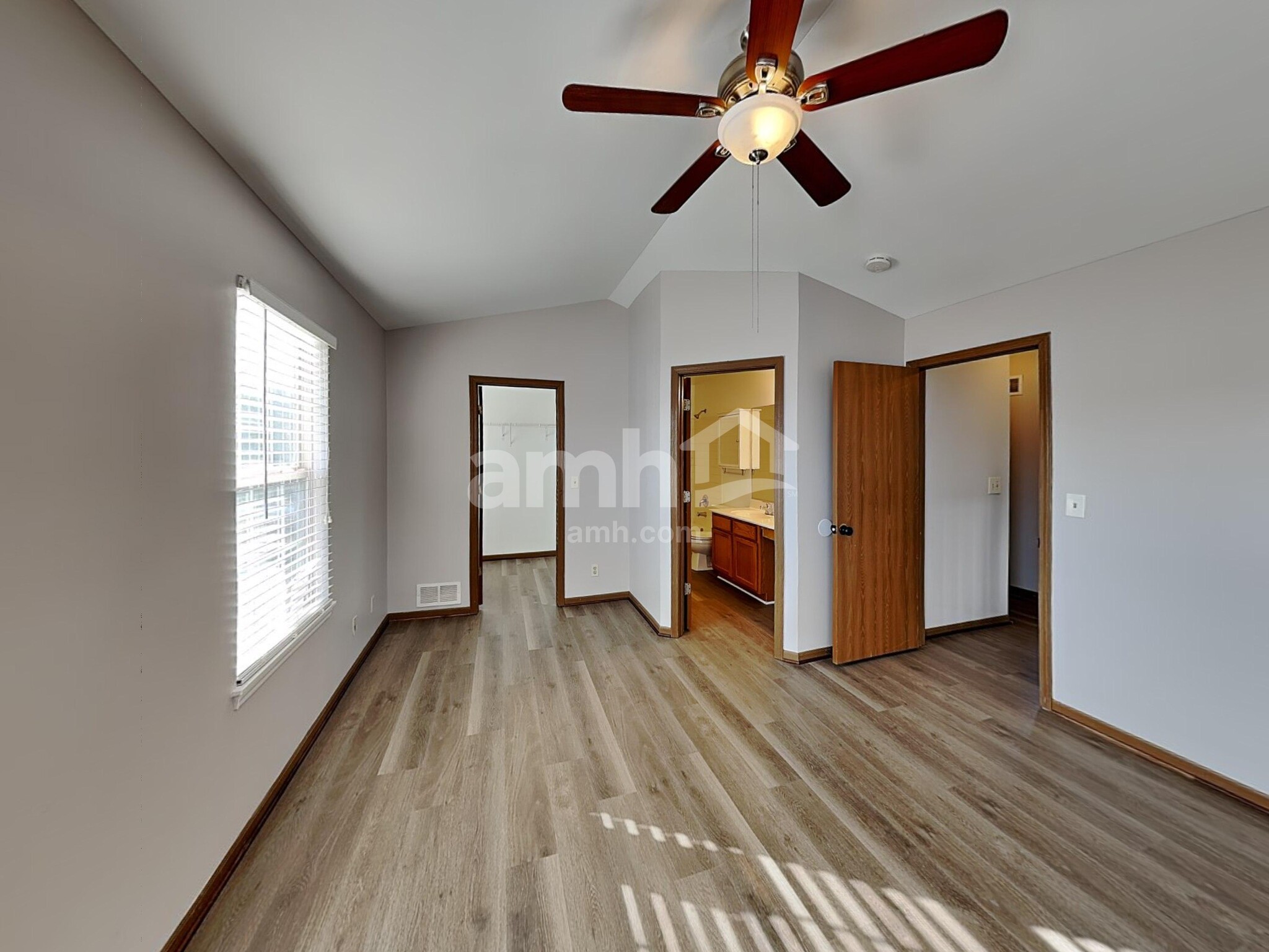 Building Photo - 22206 W Ocala Ct