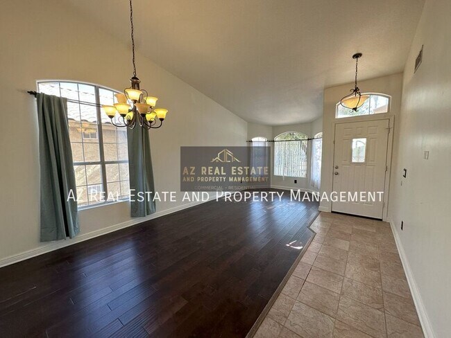 Building Photo - 1150 S Cholla St