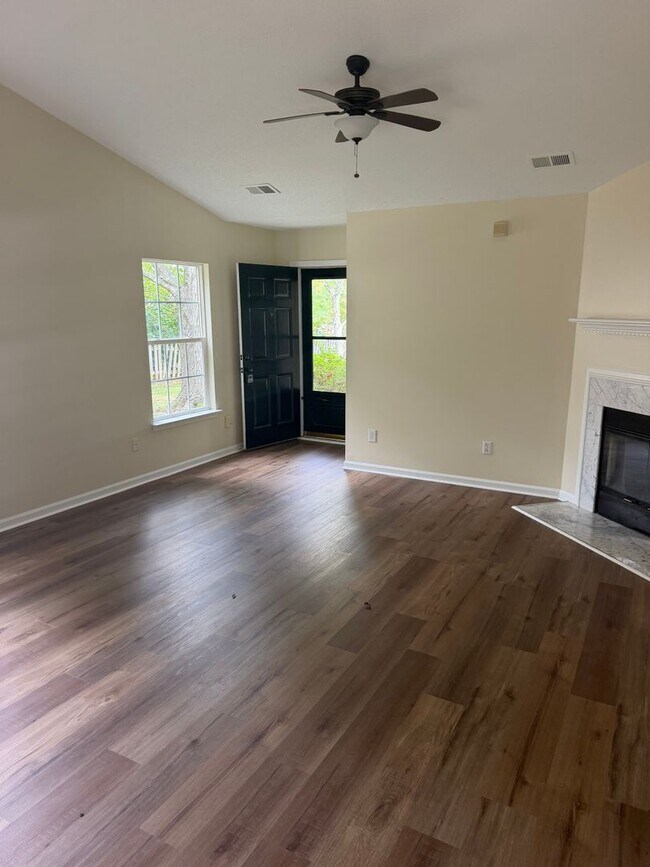 Building Photo - 4401 Brecon Ln
