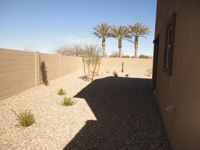 Building Photo - 16343 N 73rd Dr