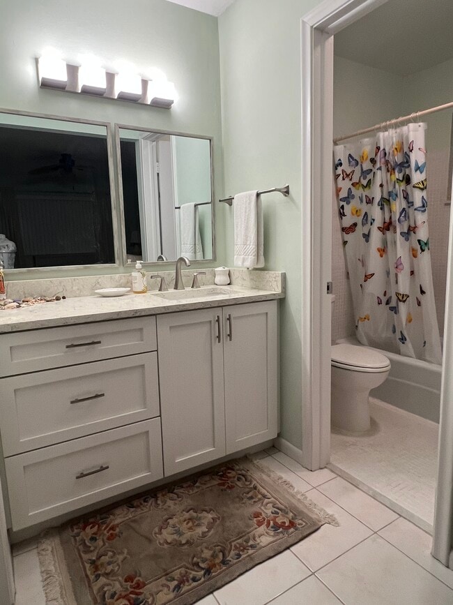 Building Photo - 430 High Point Dr