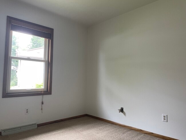 Building Photo - 323 Santa Fe Trail