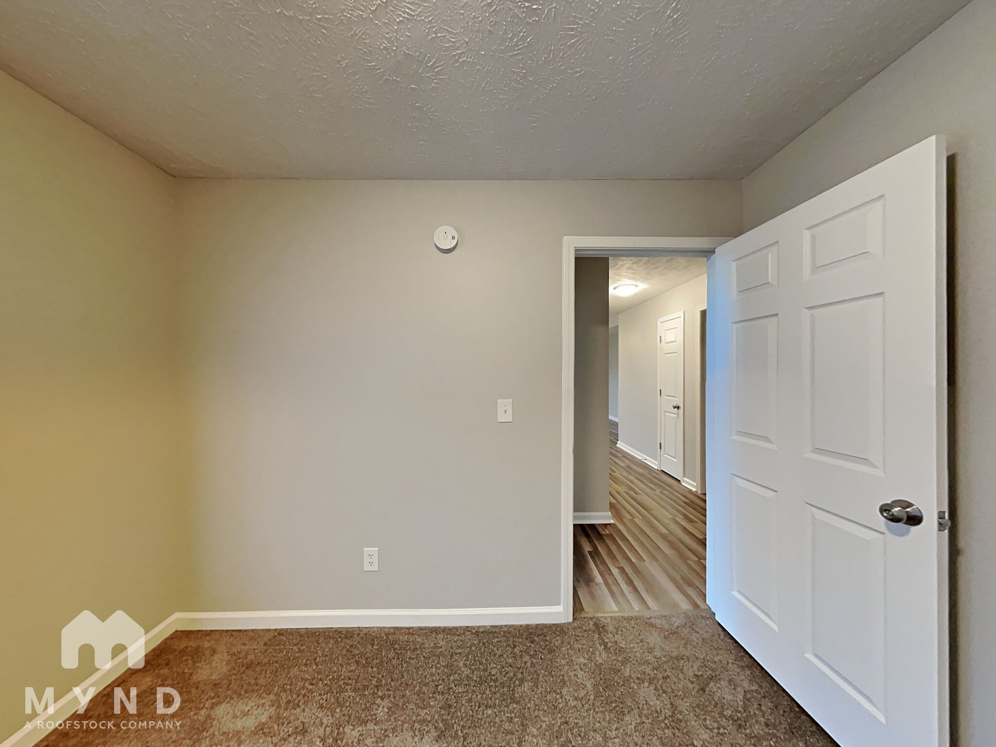 Building Photo - 2401 Pinyon St