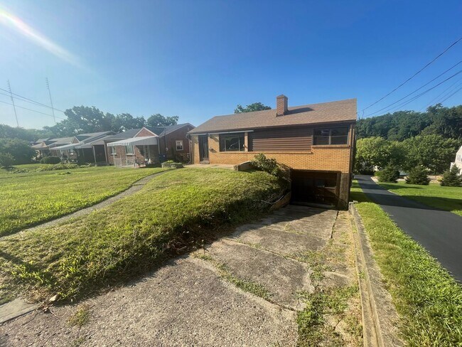 Building Photo - Jump into June and Own Your Own Home with our Summer Savings Spectacular!! -  Lease-to-Own Opport...