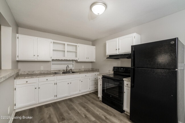 Building Photo - 3901 Smallboat Ct