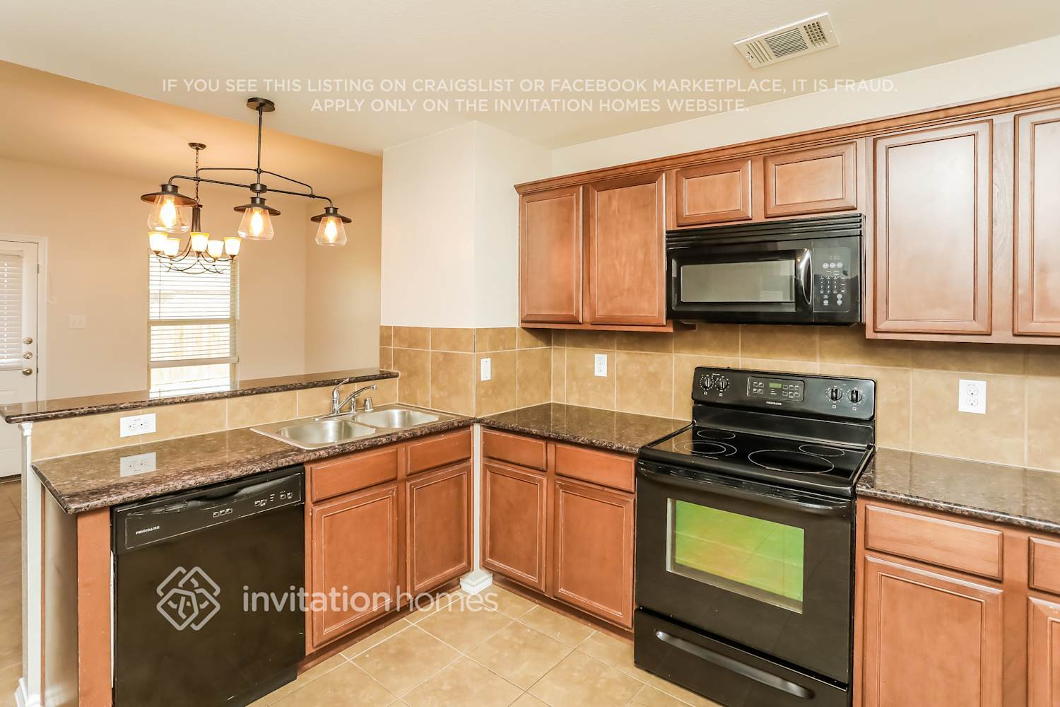 Building Photo - 235 Old Spanish Trail