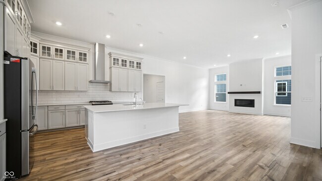 Building Photo - 2094 W 171st St