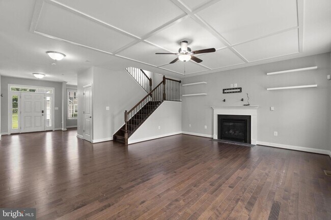 Building Photo - 945 Kayley Dr