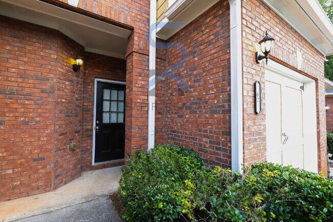 Building Photo - 67 Trailside Cir