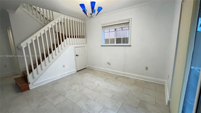 Building Photo - 7752 SW 95th St