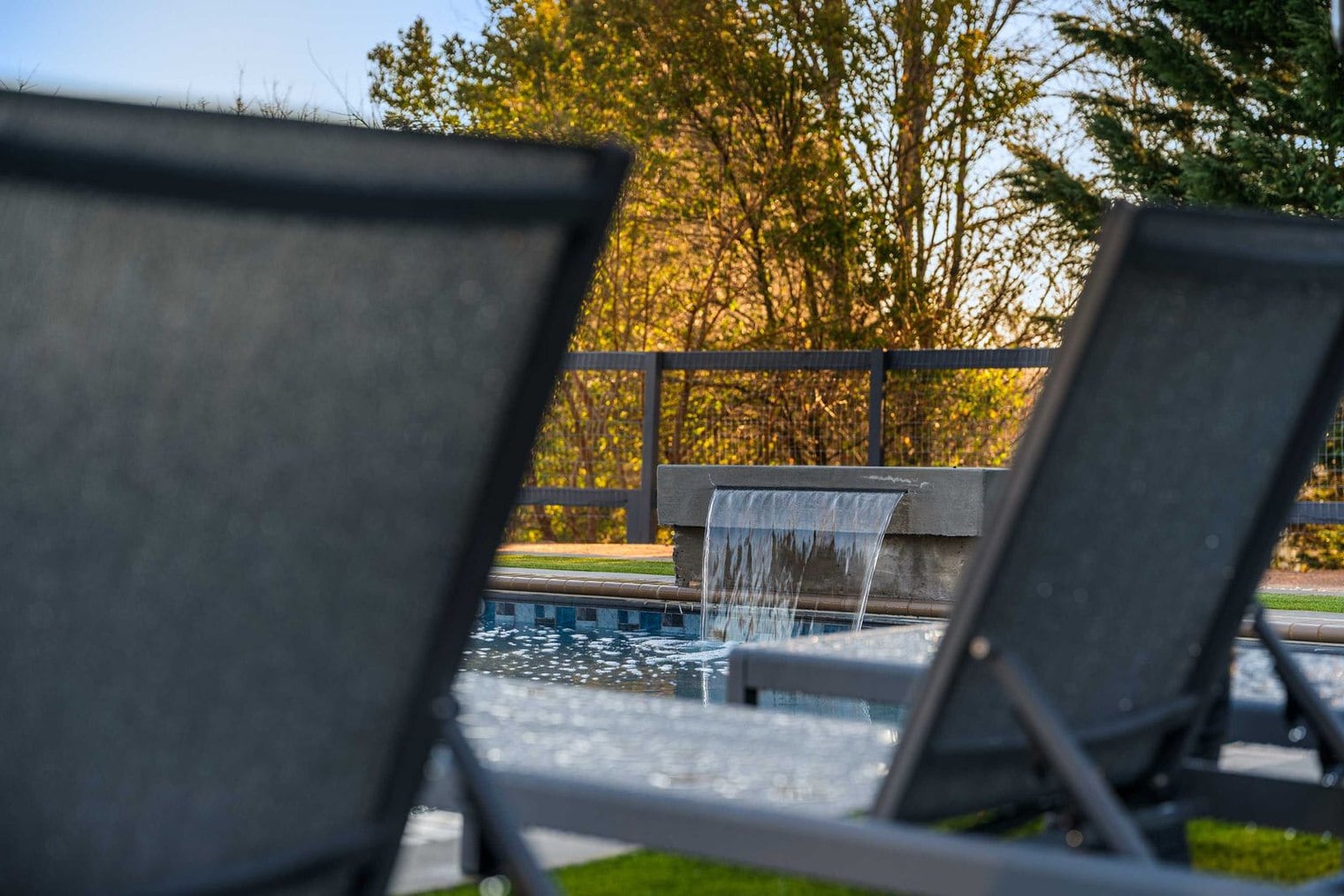 Building Photo - 10 Penny Ave