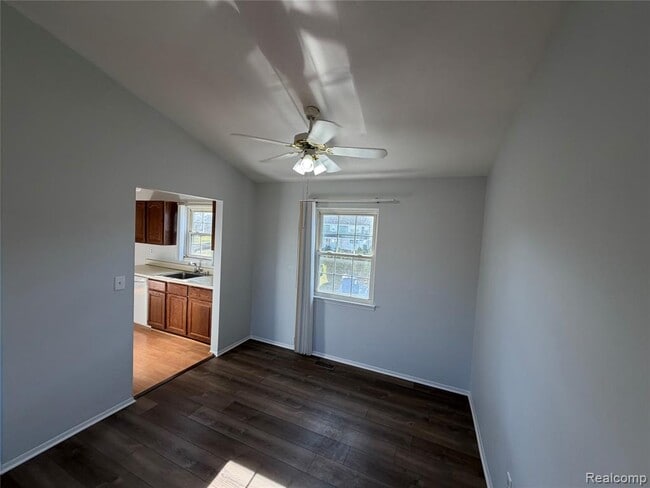 Building Photo - 20923 W Glen Haven Cir