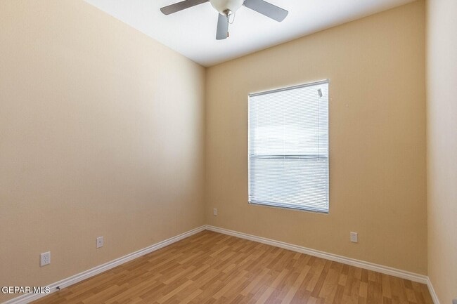Building Photo - 5537 Ignacio Frias Dr