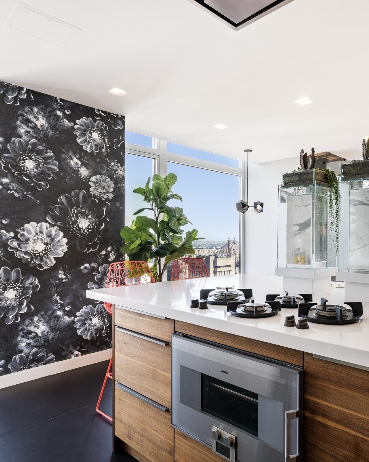 Building Photo - 400 E 67th St