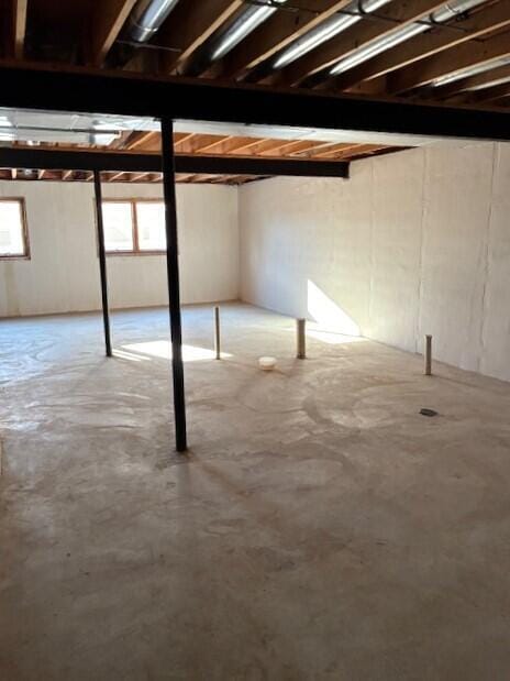 Building Photo - 364 Cottonwood Ln