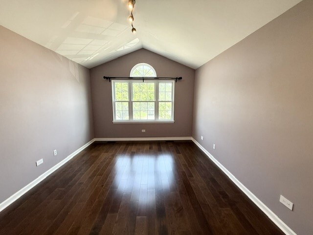 Building Photo - 707 Kingsbridge Dr